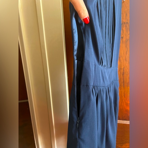 Navy blue mid length sleeveless dress with back detail. Size Small. - Picture 3 of 4